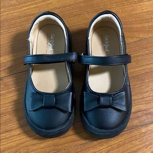 Cat & Jack (NEW!) 🖤 Black Bow Girls Shoes, Sz 8